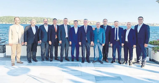 Collaborative Textile Production Move for the Global Market