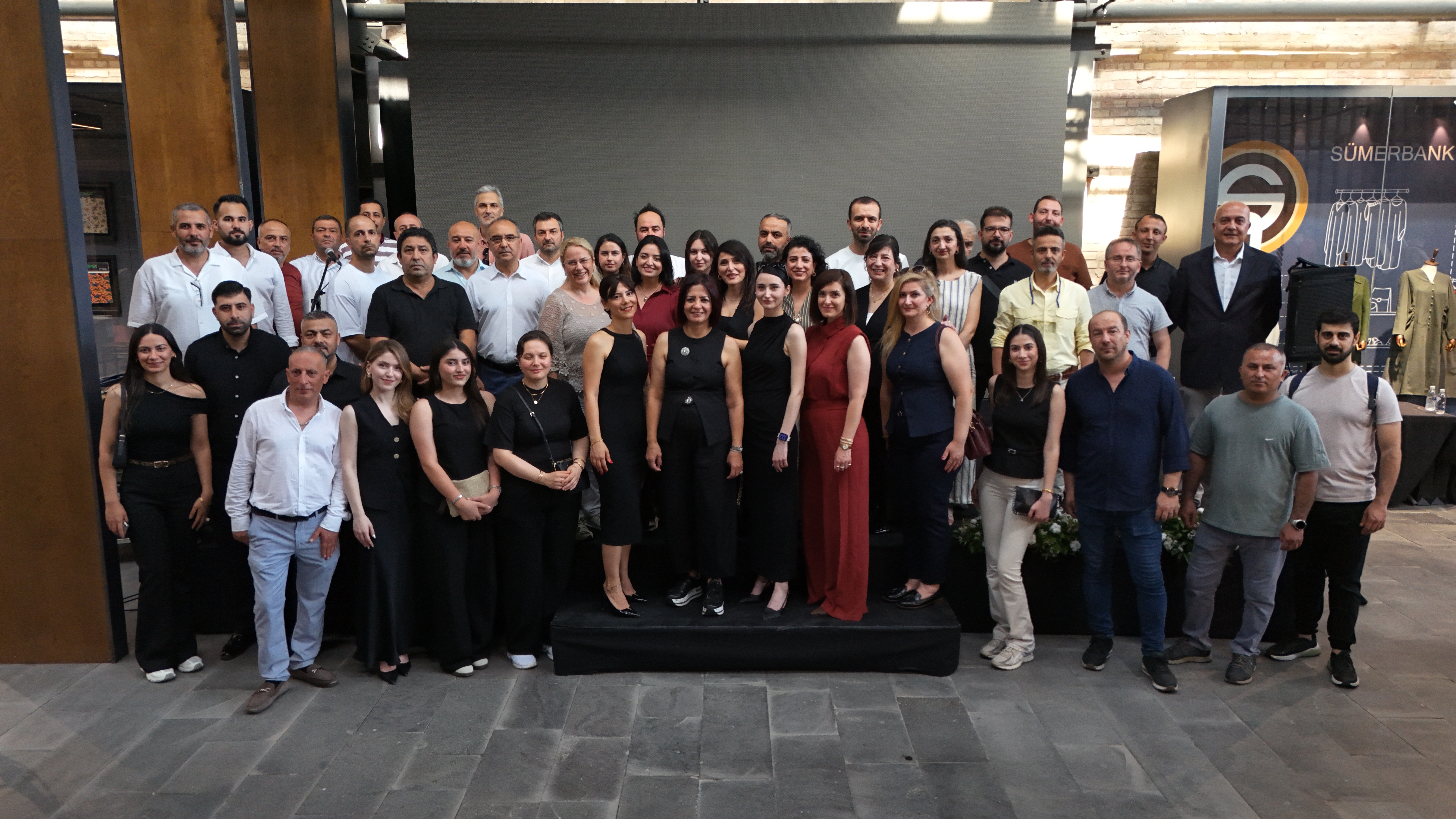 “Dialogue Through Weaving” Exhibition by Kıvanç Tekstil Design Center